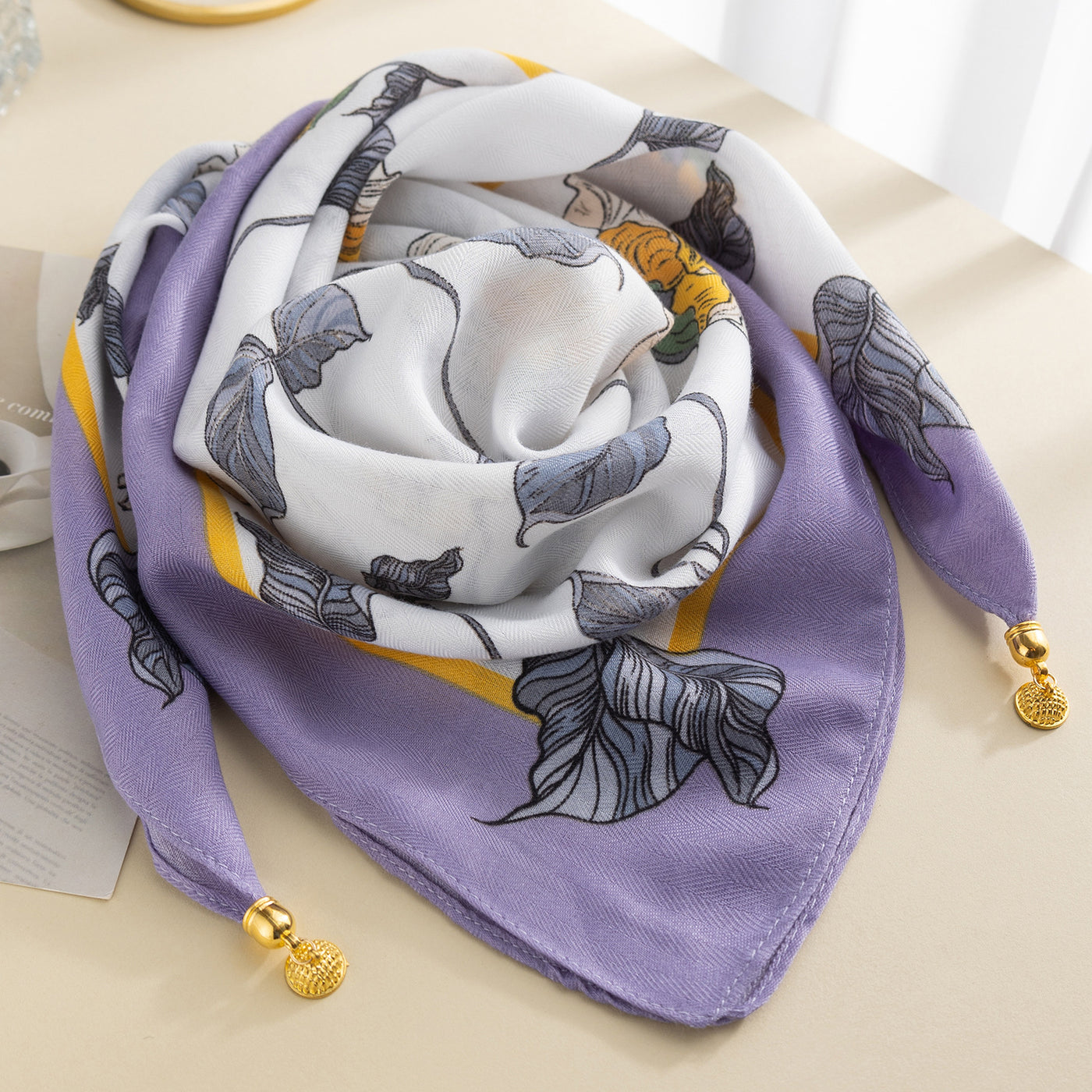 Magnetic Buckle Cotton Square Scarf