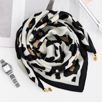 Magnetic Buckle Cotton Square Scarf
