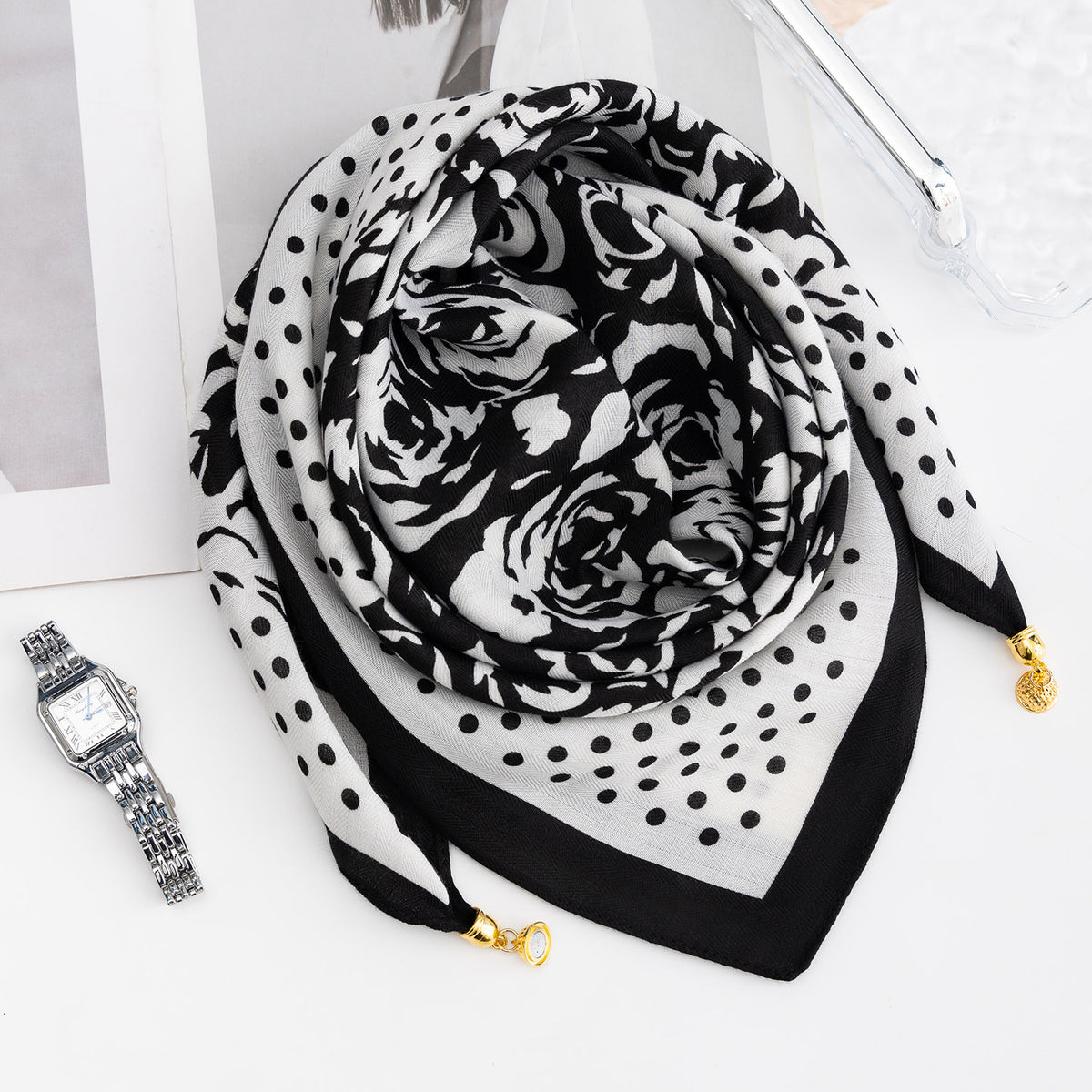 Magnetic Buckle Cotton Square Scarf