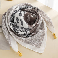 Magnetic Buckle Cotton Square Scarf