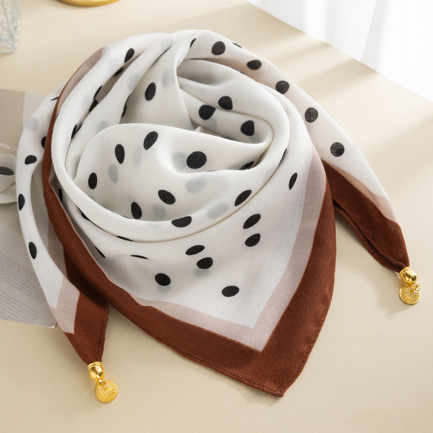 Magnetic Buckle Cotton Square Scarf